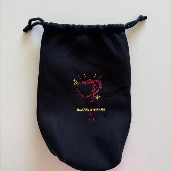 Blackpink Lightstick and merchandise bundle - Picture 3 of 6